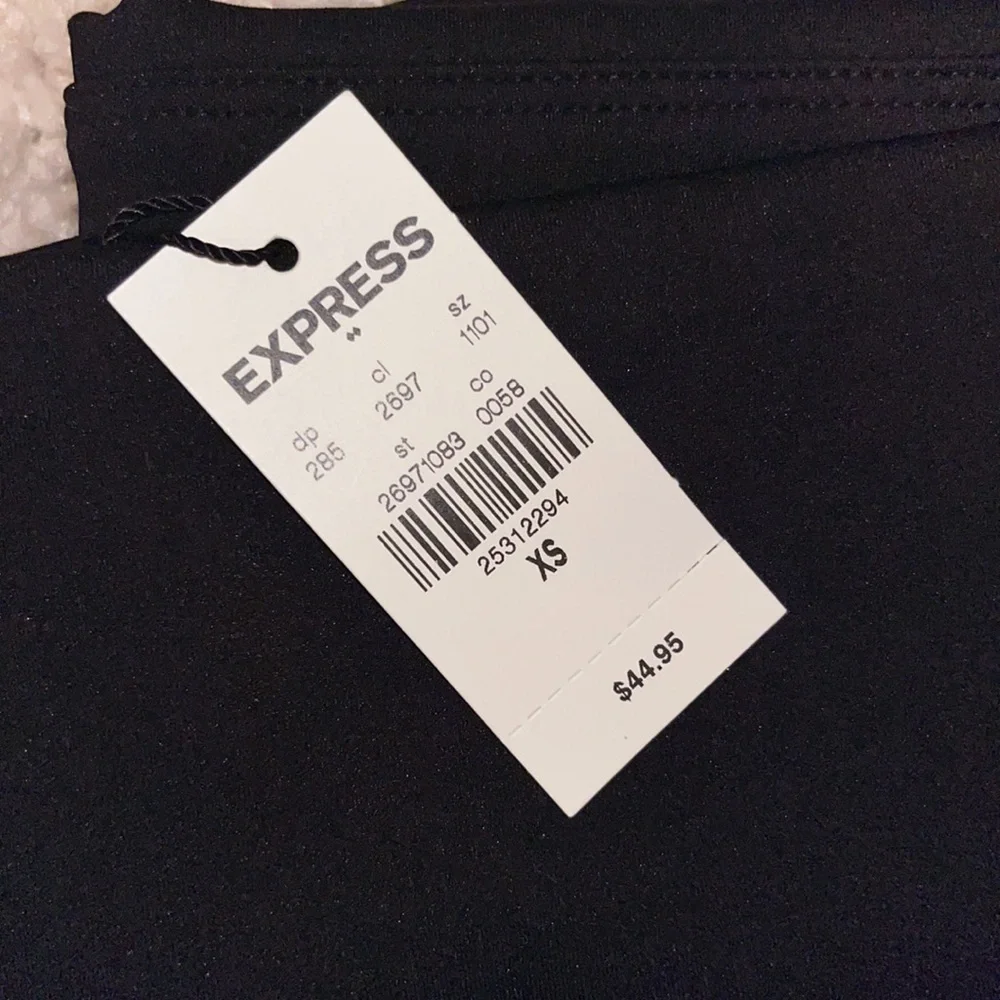 Express - Picture 2 of 2